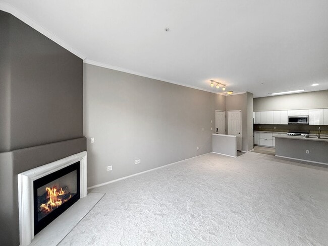Foto del edificio - Beautiful 1B/1BA Apartment in Scripps Ranc...