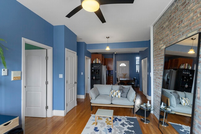 Building Photo - 5605 N Glenwood Ave