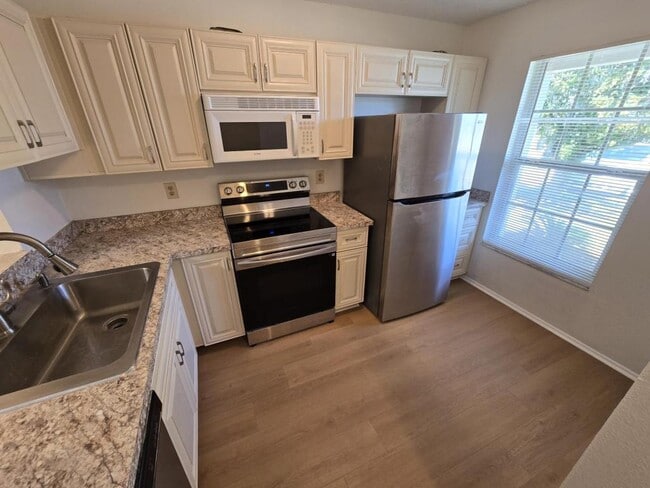 Foto del edificio - 2955 Stillwell Ct