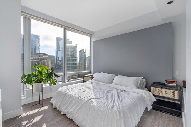 Photo du bâtiment - 1077 W Cordova St