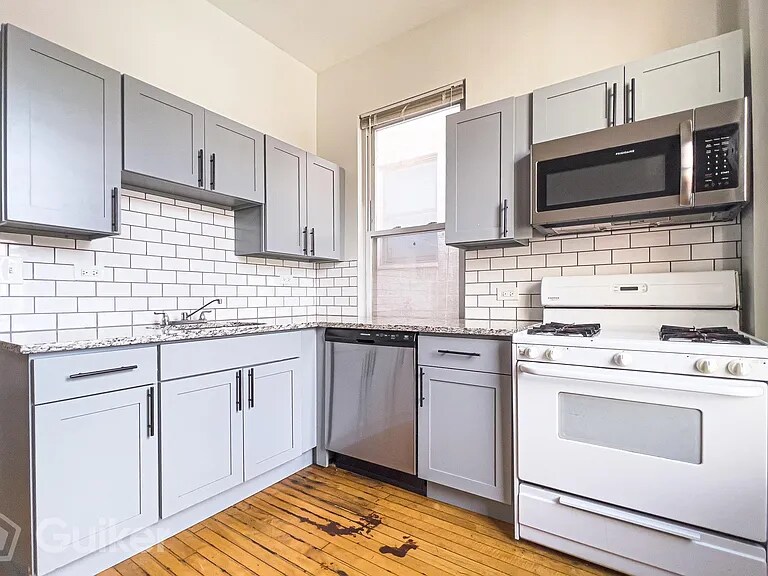 Foto principal - 858 N Paulina St
