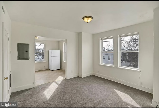 Building Photo - 5244 Pennsgrove St