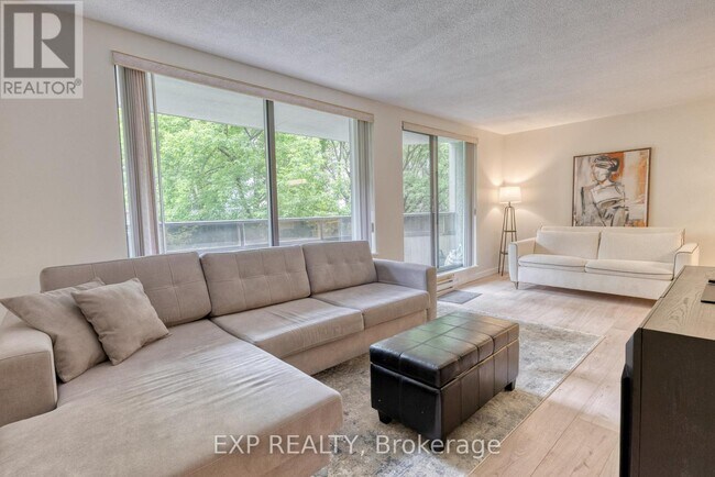 Photo du bâtiment - 470-470 Laurier Ave W