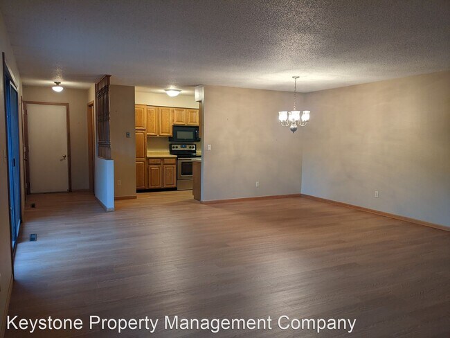 Foto del edificio - 2 br, 1 bath House - 3345 Hanover Court