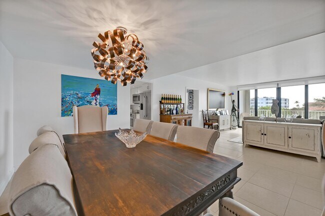 Foto del edificio - 2860 S Ocean Blvd