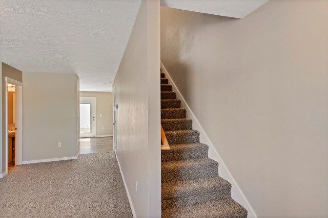 Building Photo - 1261 Clipper Dr