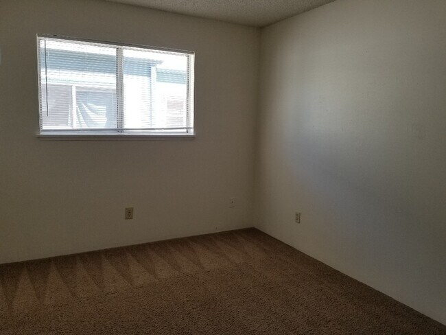 Foto del edificio - 1112 SW 5th St