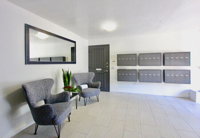 Foto del edificio - LE Cove