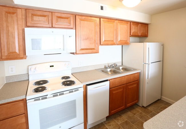 Updated Kitchen - About Heritage Court Apartments