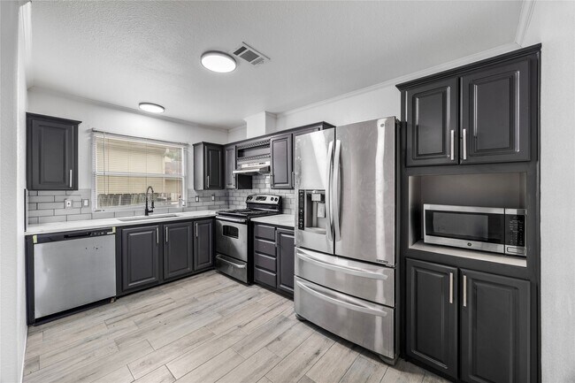 Foto del edificio - 11910 Greenrock Ln