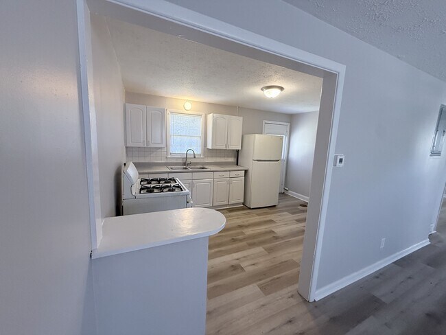 Foto del edificio - 5941 Raytown Rd