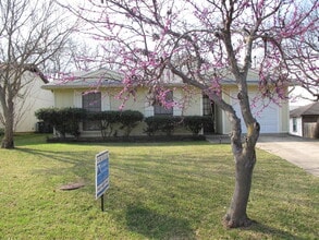 Building Photo - 1037 Ramey Cir