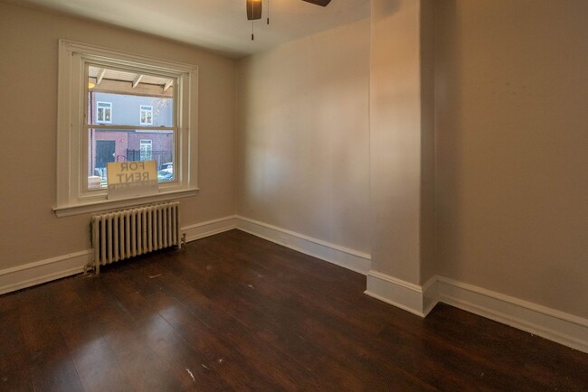 Building Photo - New price now showing!