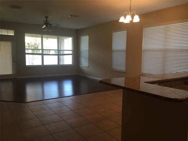 Building Photo - 12807 Cragside Ln