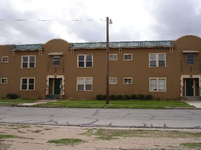 Primary Photo - 8 Plex