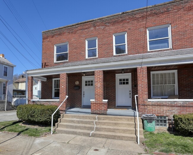 Photo - 68 Dewey St Townhome