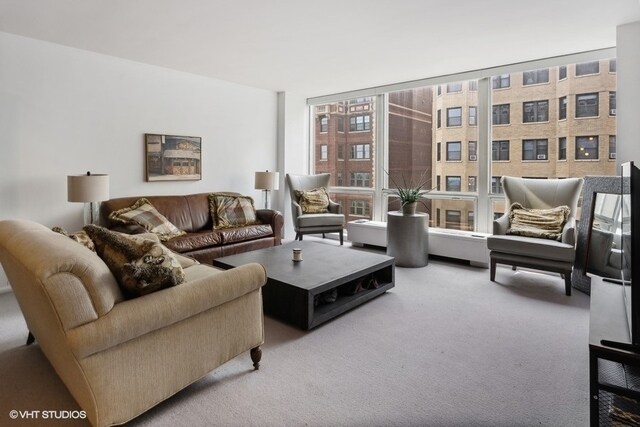Building Photo - 2400 N Lakeview Ave