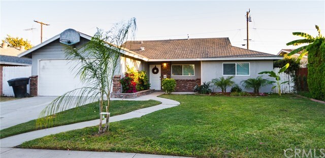 Building Photo - 1210 W Crone Ave