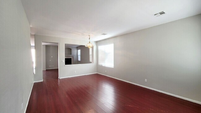 Foto del edificio - 10028 W Cherokee Ave