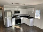 Primary Photo - 200 S Aster Ave
