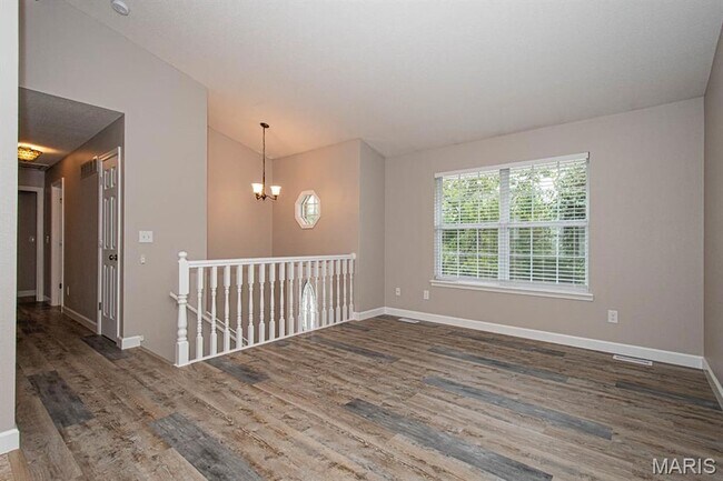 Foto del edificio - 1031 Thames Dr