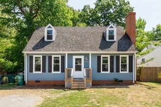 Building Photo - 6603 Fernwood St