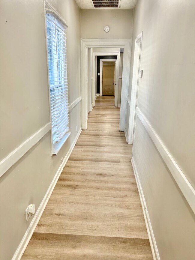 Foto del edificio - 2BR/1BA Home-Sweet-Home