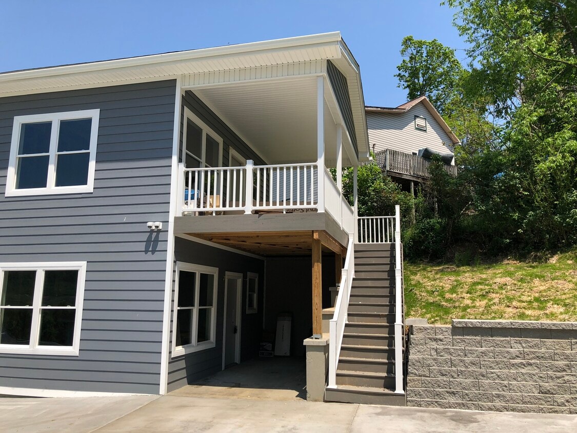 441 West Virginia Ave. Unit 4, WV 26501 Apartments in