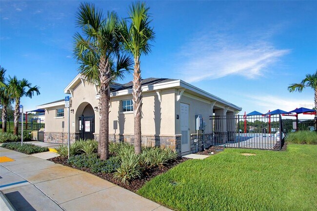 Building Photo - 555 Tanaro Ln