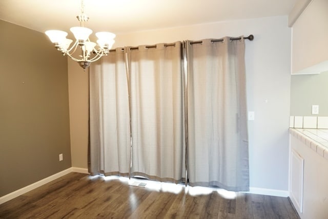 Photo - Spacious Townhome, Fireplace, Beautiful Fl...