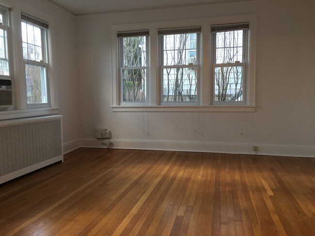 Sala de estar - 44 Perry Ave