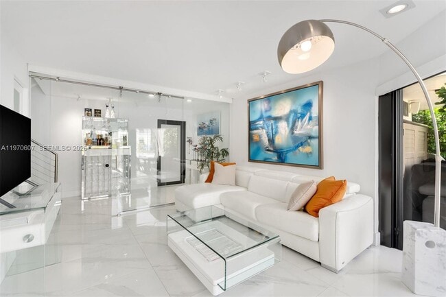 Foto del edificio - 3560 W Fairview St