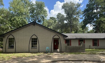 Building Photo - 1405 Fish Hatchery Rd