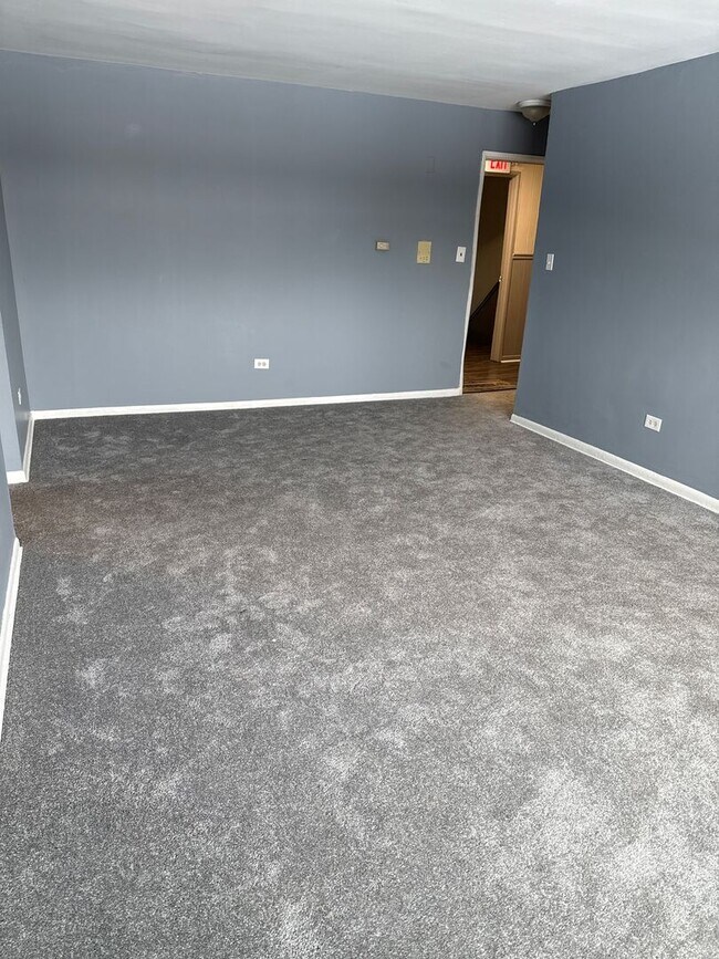 Foto del edificio - 723 Grant Ave