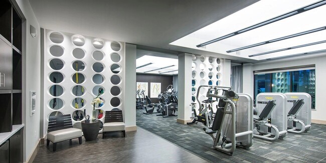 Foto del edificio - 7100 Old Katy Rd