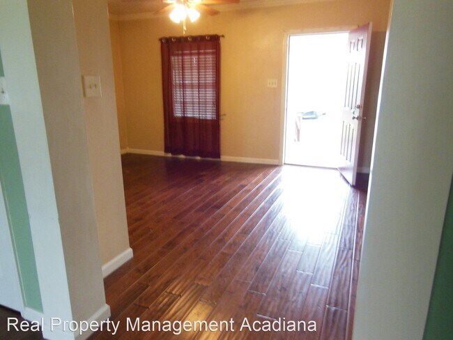 Building Photo - 2 br, 1 bath House - 1102 Martha Hebert rd