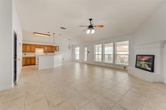 Foto del edificio - 7019 Thunderbird Dr