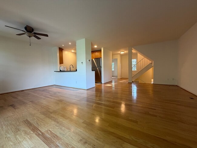 Building Photo - 10404 Parthenon Ct