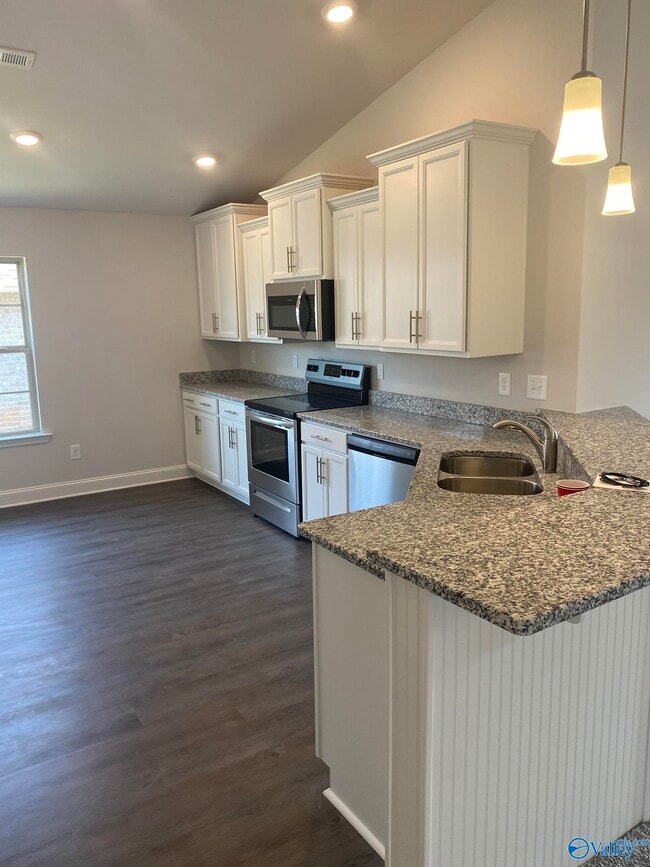 Building Photo - 109 Sorrelweed Dr