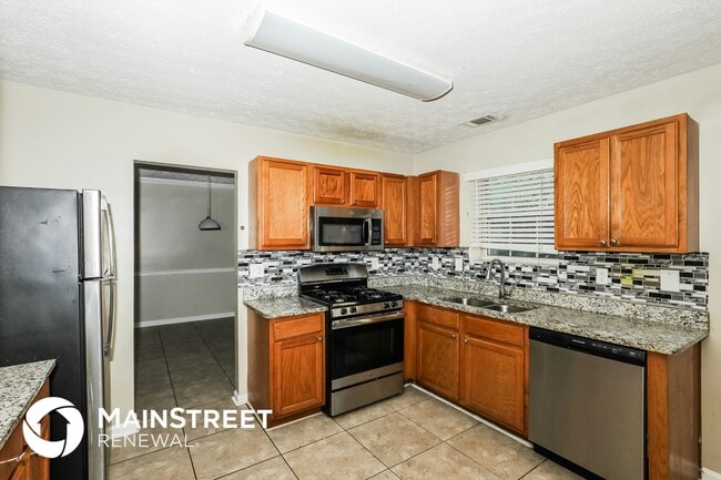 Building Photo - 1496 Paladin Ct