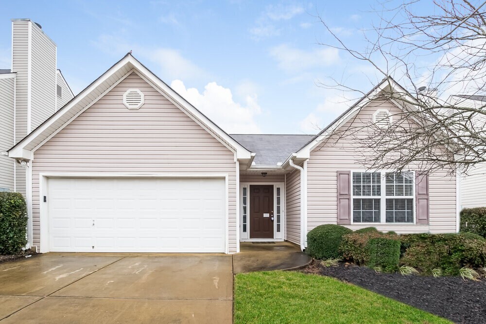 Foto principal - 200 Greystone Cir