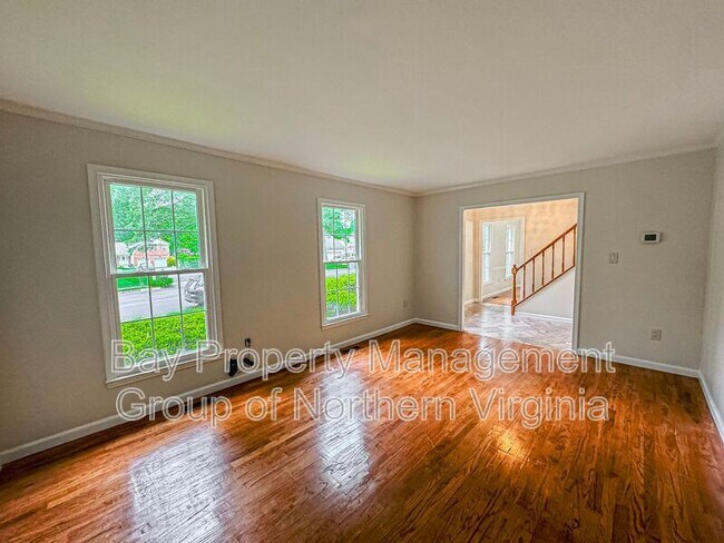 Foto del edificio - 3397 Monarch Ln