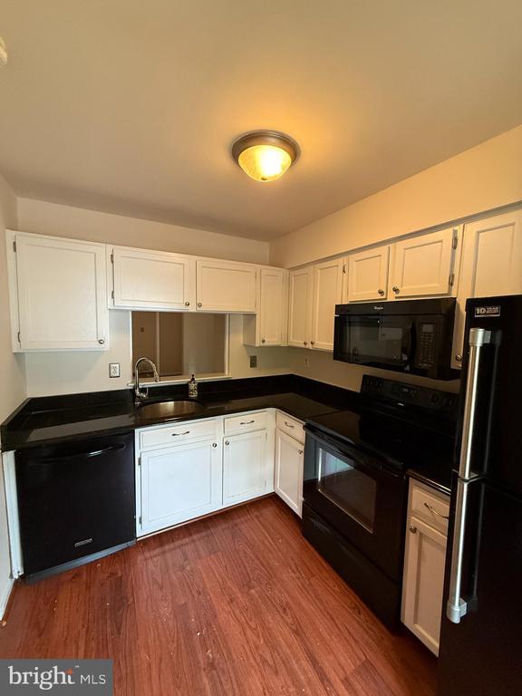 Foto principal - 15066 Maple Glen Ct