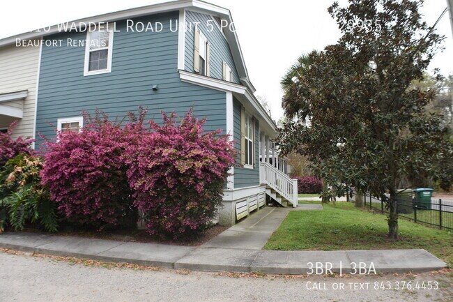 Foto del edificio - 2210 Waddell Rd