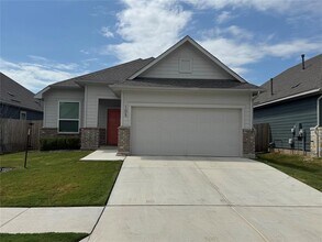 Building Photo - 105 Sorghum Dr