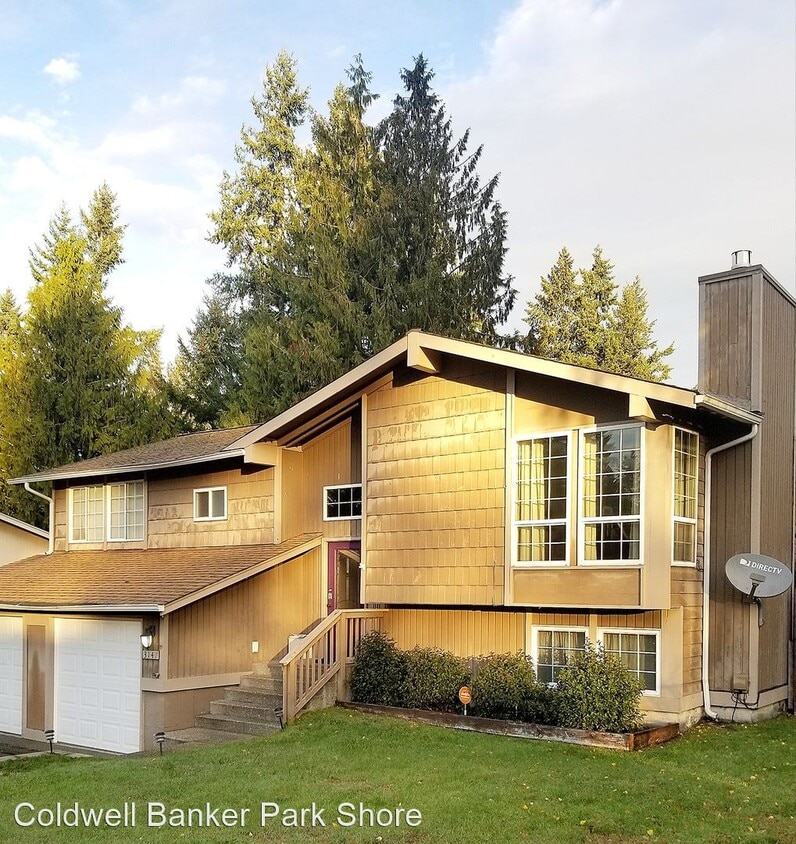 3147 SE Beechcrest Ct, Port Orchard, WA 98366 House Rental in Port