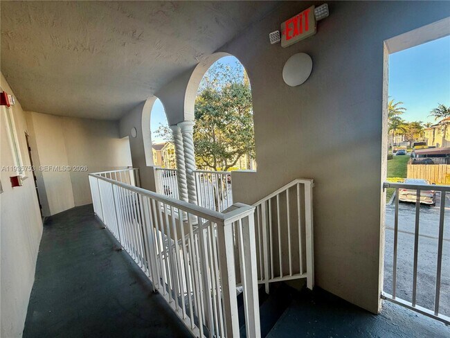 Foto del edificio - 1692 SE 29th Ct