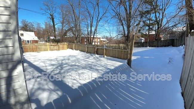 Photo - 344 W Parkwood Dr House