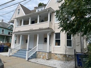 Building Photo - 418 Atlantic St