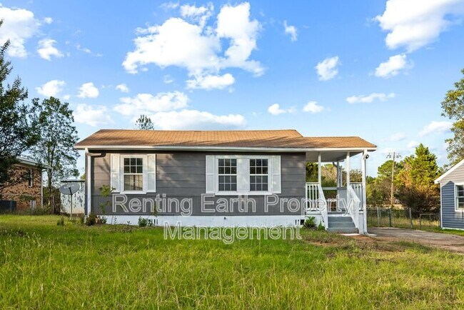 Foto del edificio - 2423 Circle Dr